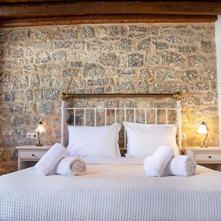 Trapela Areopolis, Boutique Hotel Стая снимка