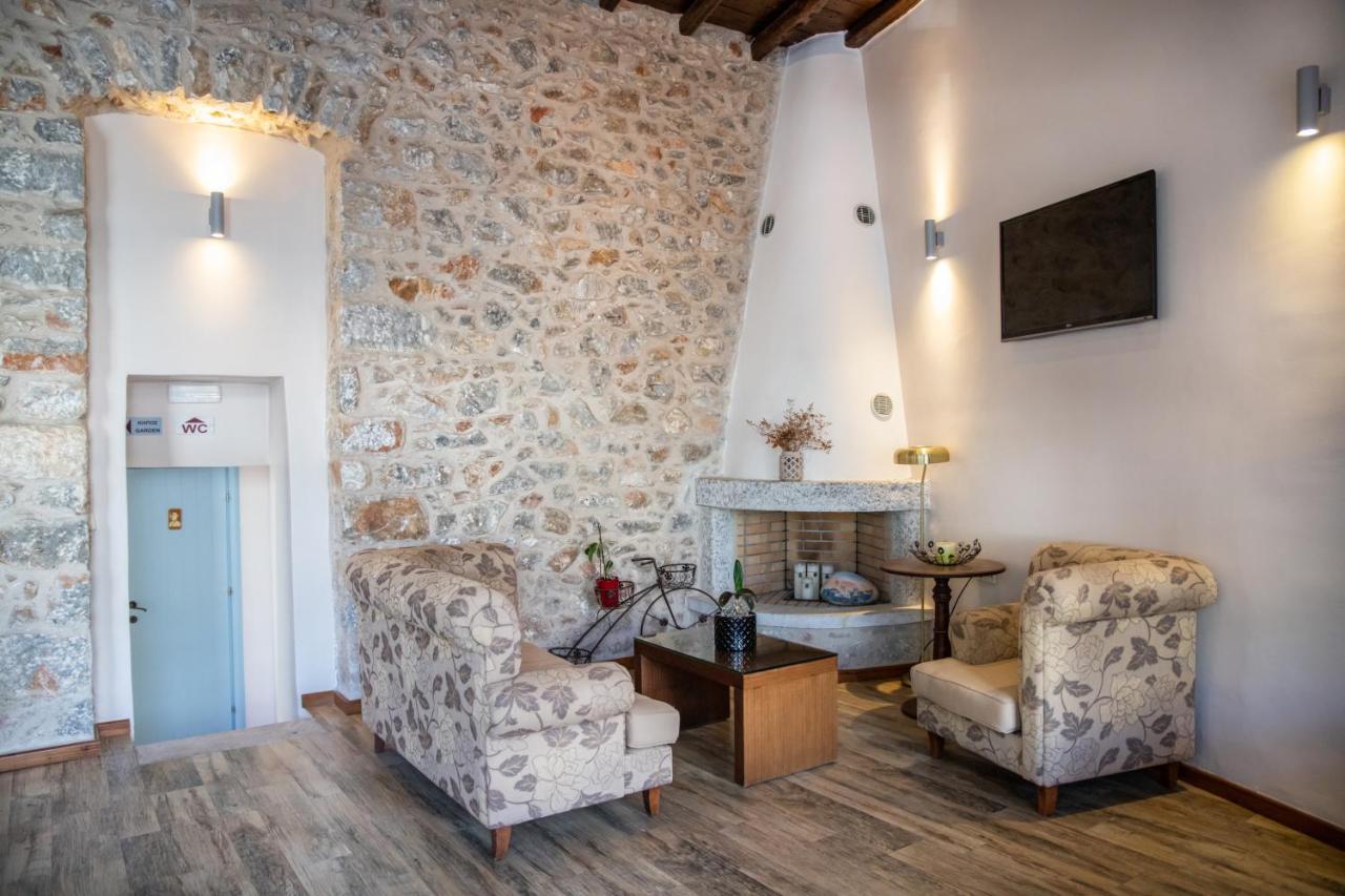 Trapela Areopolis, Boutique Hotel Екстериор снимка