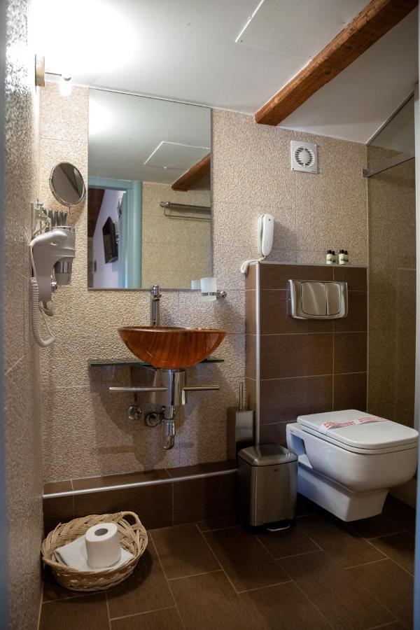 Trapela Areopolis, Boutique Hotel Екстериор снимка