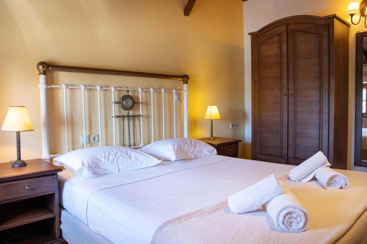 Trapela Areopolis, Boutique Hotel Екстериор снимка