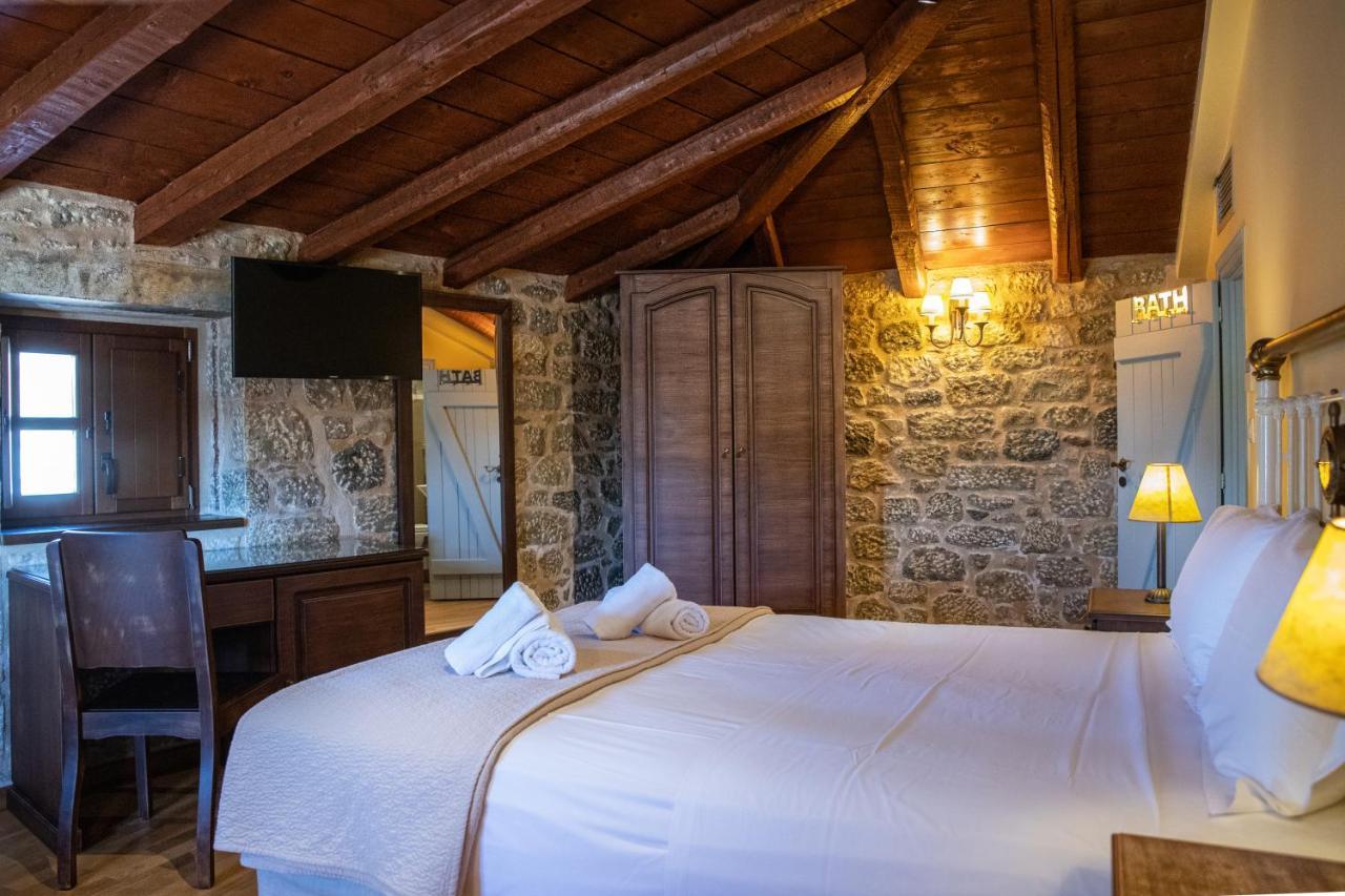 Trapela Areopolis, Boutique Hotel Екстериор снимка